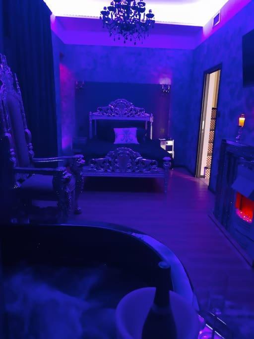 Nuit Romantique - Jacuzzi - Beziers - Romance Royale Esterno foto