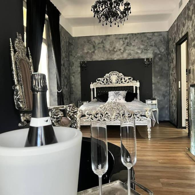 Nuit Romantique - Jacuzzi - Beziers - Romance Royale Esterno foto