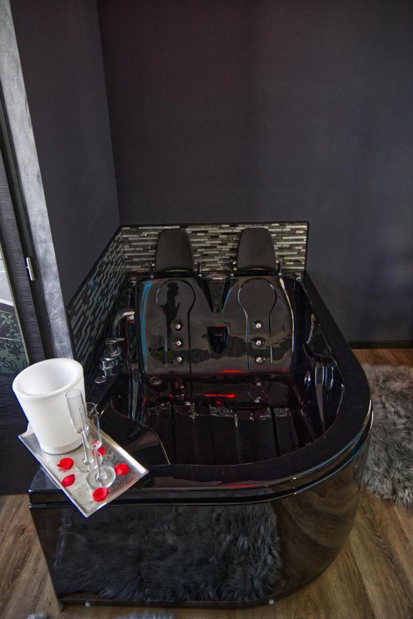 Nuit Romantique - Jacuzzi - Beziers - Romance Royale Esterno foto